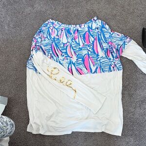 Lilly Pulitzer White Top with Blue and Pink Printed Boats